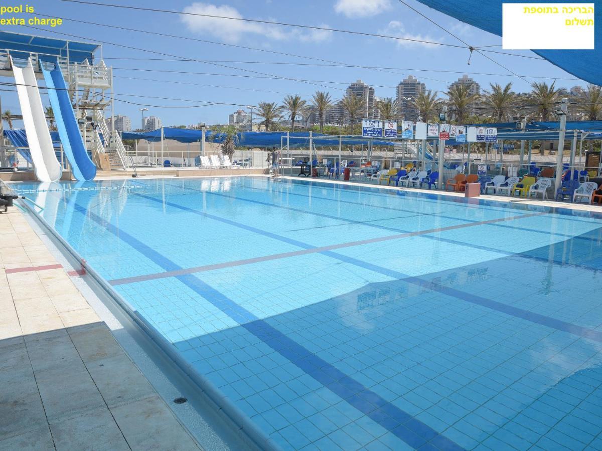 מגדל אלמוג חיפה - דירות "בלו ביץ'" על הים Luaran gambar