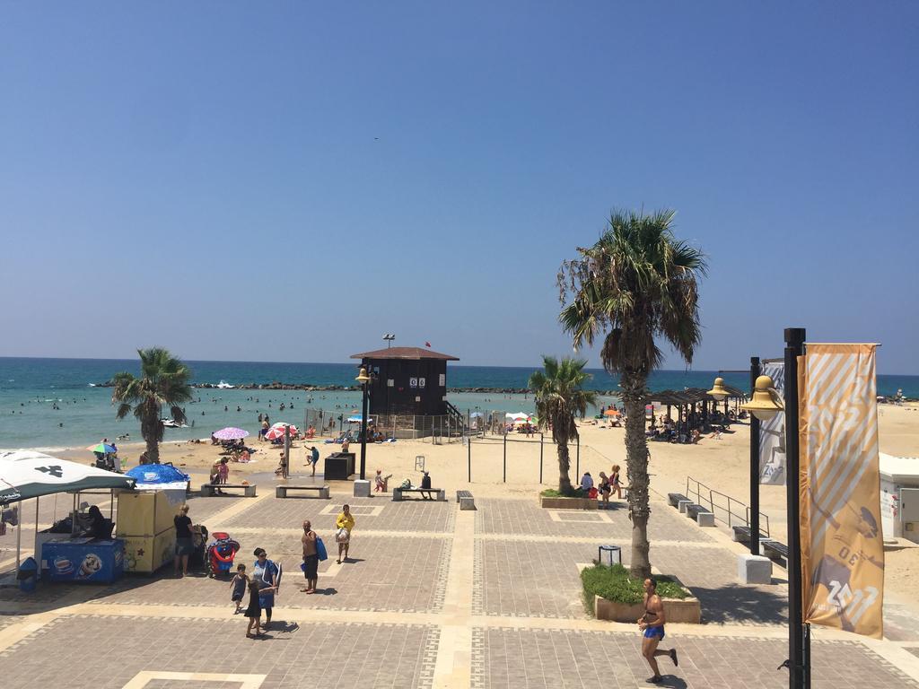 מגדל אלמוג חיפה - דירות "בלו ביץ'" על הים Luaran gambar