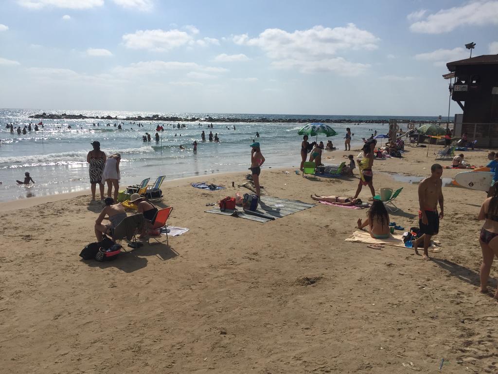מגדל אלמוג חיפה - דירות "בלו ביץ'" על הים Luaran gambar